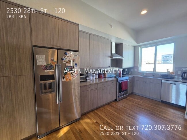 Building Photo - 2530 28th St