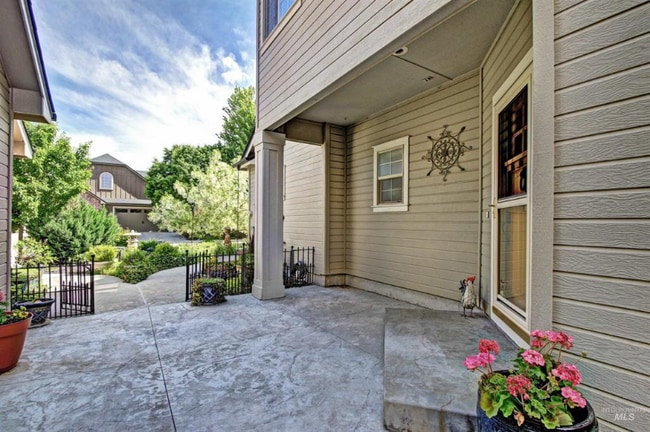 Building Photo - 2579 E Summer Dawn St