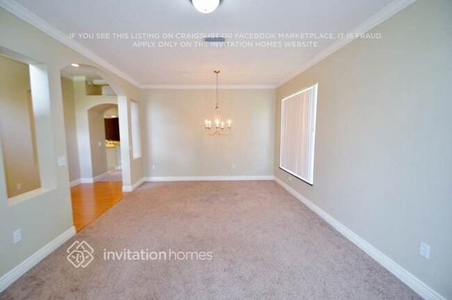 Building Photo - 1519 Appleton Pl