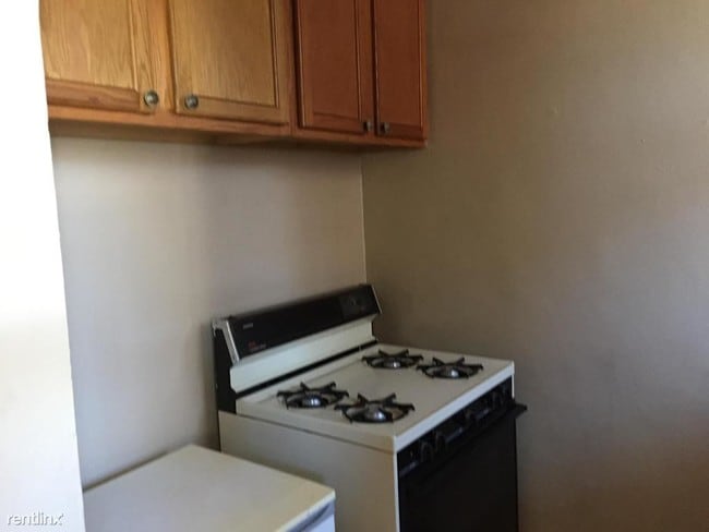 Building Photo - 1403 Potomac Ave