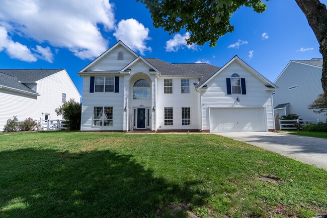 Building Photo - 3221 Barbour Dr
