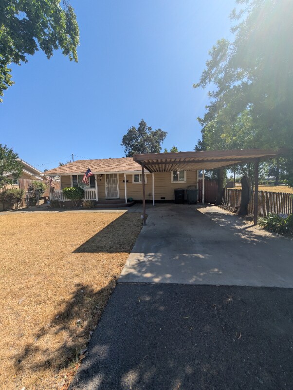 Foto principal - 1230 Davis St