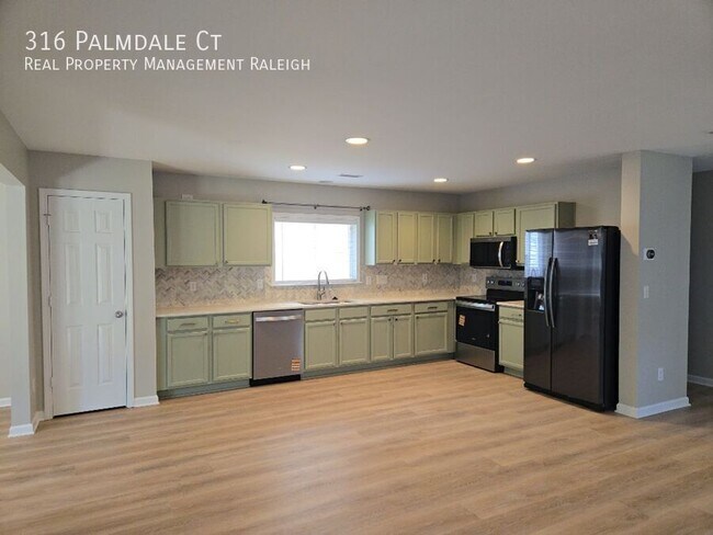 Foto del edificio - 316 Palmdale Ct