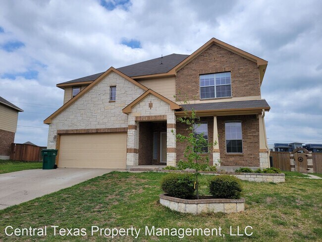 Foto del edificio - 6 br, 3.5 bath House - 2619 Red Fern Dr