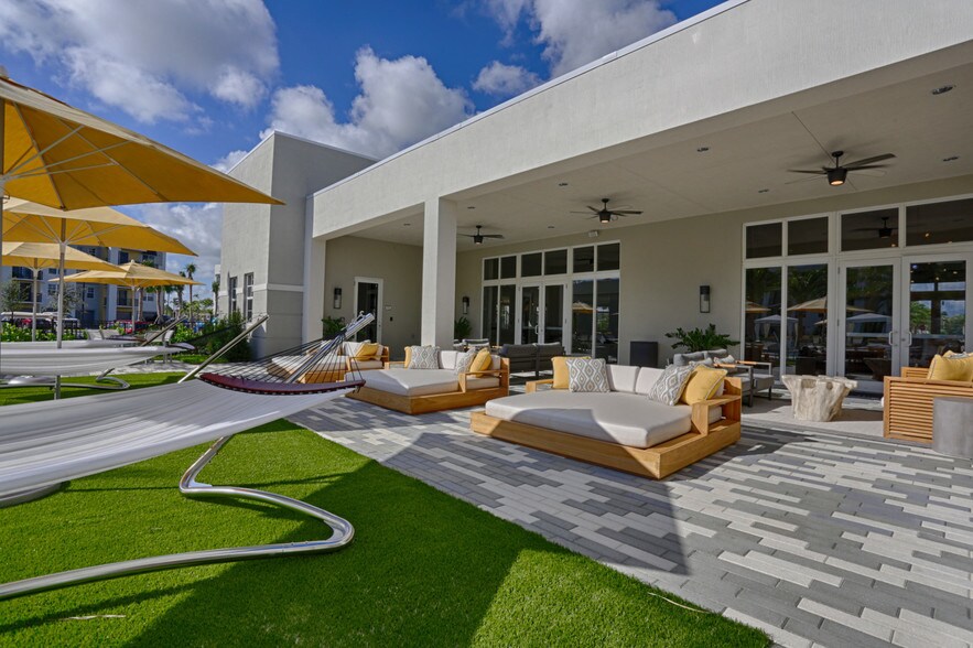 The District Rentals Boynton Beach, FL