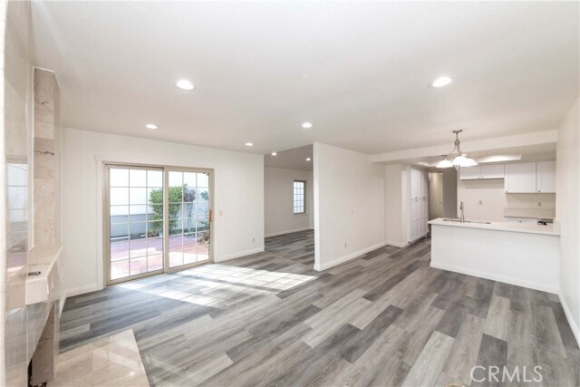 Foto del edificio - 2518 Greenwich Dr