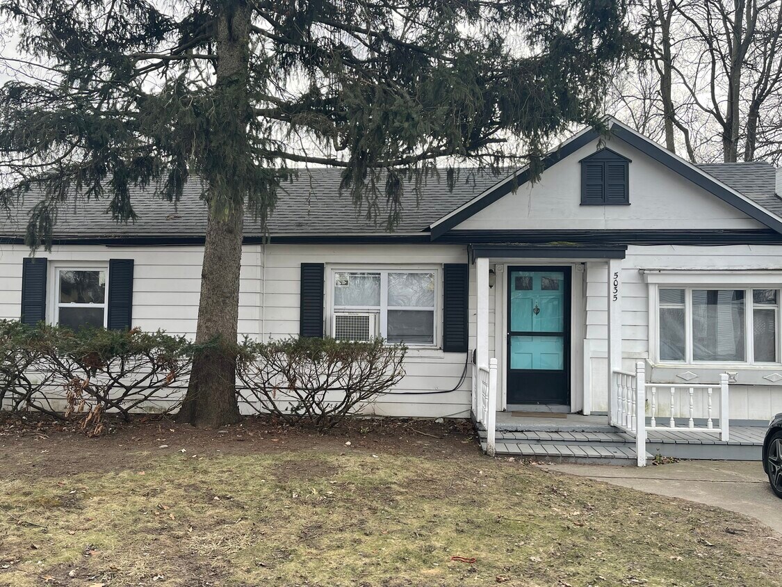 Primary Photo - 5035 Wissman Rd