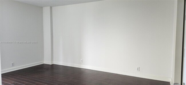 Building Photo - 3300 NE 191st St