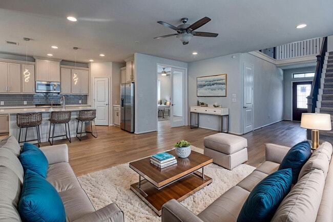 Foto del edificio - 125 Rangel Dr