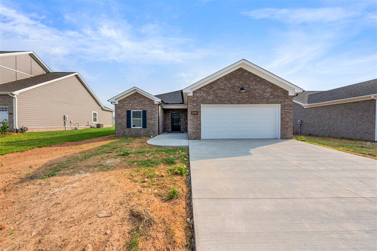 Primary Photo - 2309 Trenton Ln