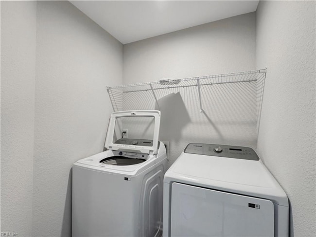 Building Photo - 1821 Honey Milk Rd