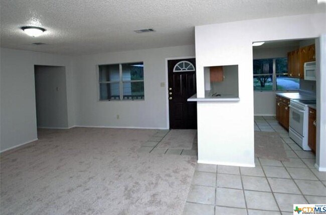Building Photo - 2830 Oak Haven Cir