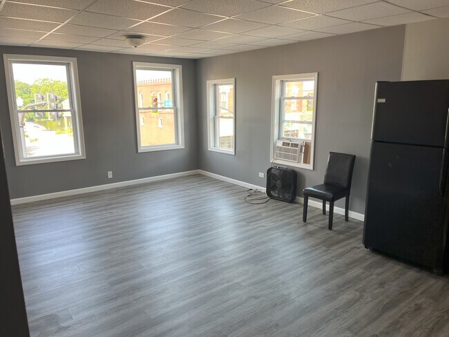 Foto del edificio - 505 E 3rd St