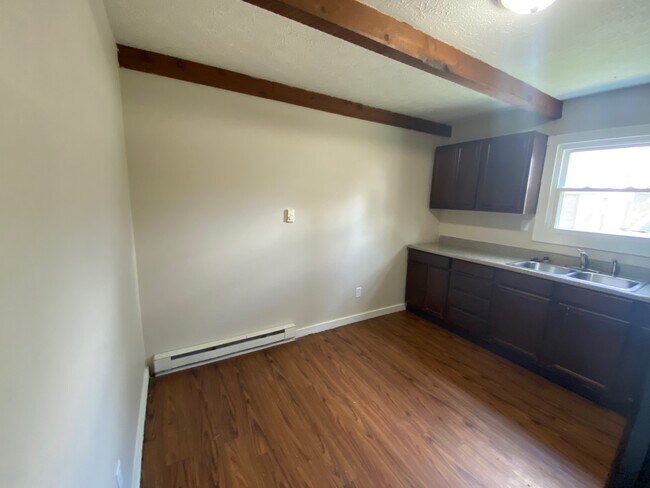 Foto del edificio - 3088 Grasmere Ave