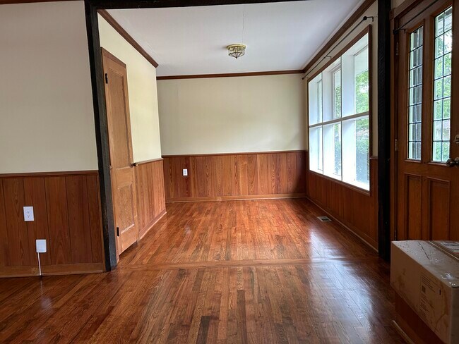 Foto del edificio - 408 Palm Dr S