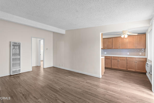 Building Photo - 2707 Montrose Ave