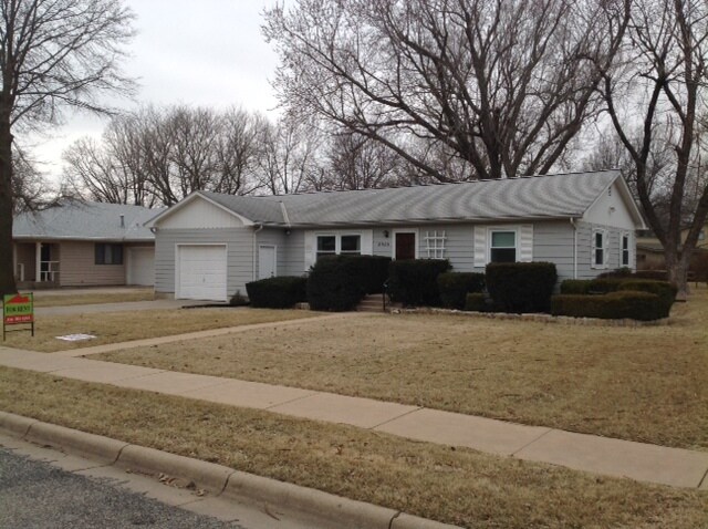 Foto principal - 2509 Rosewood Ave