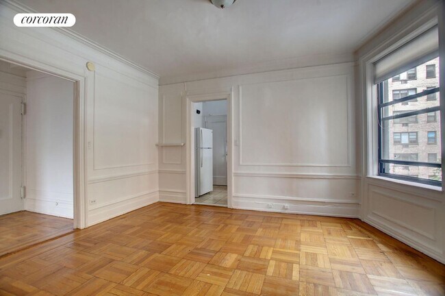 Foto del edificio - 315 W 102nd St