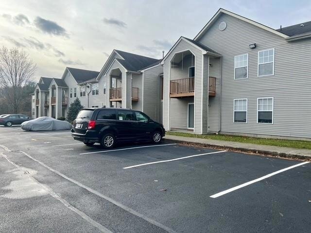 Foto principal - 30 Revere Dr