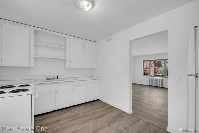 Building Photo - 50 Virginia Dr