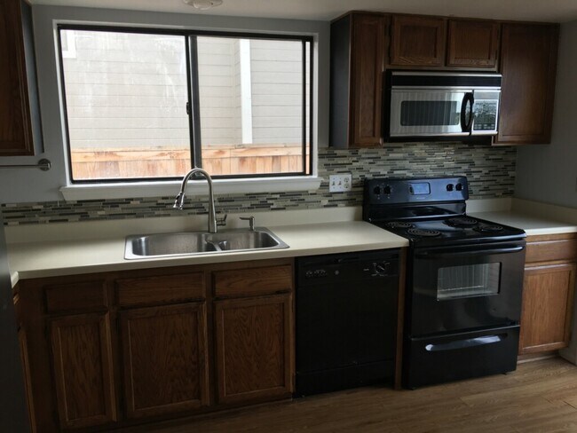 Foto del edificio - 609 Ridgeglen Way