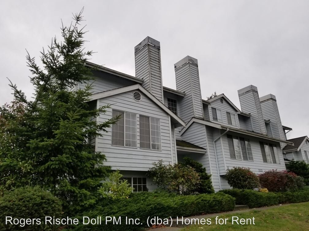 1121 SW Barrington Dr Unit Apt 1, Oak Harbor, WA 98277 Condo for Rent