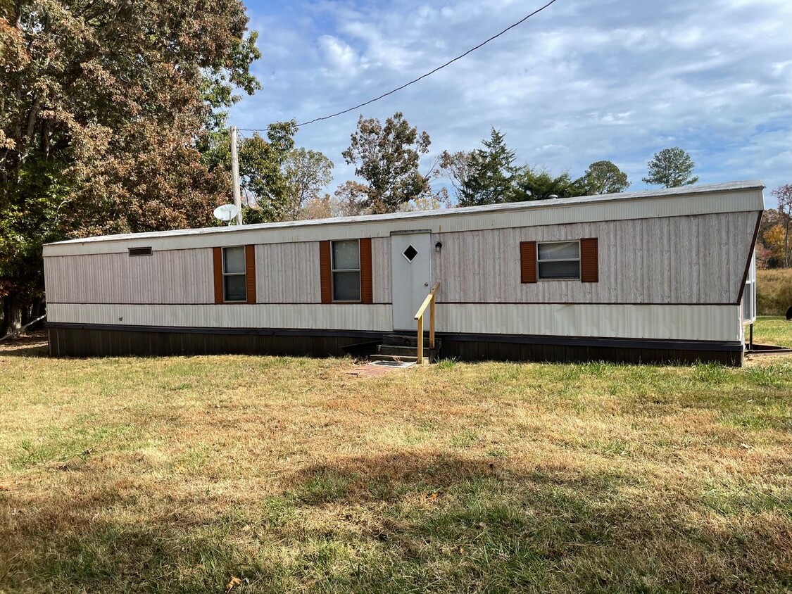 Foto principal - 2 BED, 1 BATH MOBILE HOME $950 MONTH, $950...