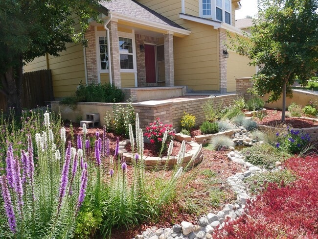 Building Photo - 4 Bedroom, 3.5 Bathroom Home with A/C! - A...