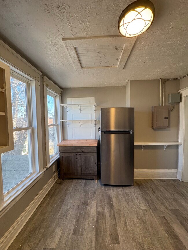 Foto del edificio - 714 S 1st Ave