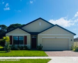 Building Photo - 7459 Tourmaline Dr