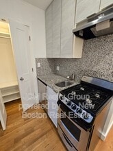 Building Photo - 21 5th St