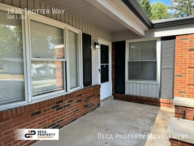 Building Photo - 3 Bedroom House