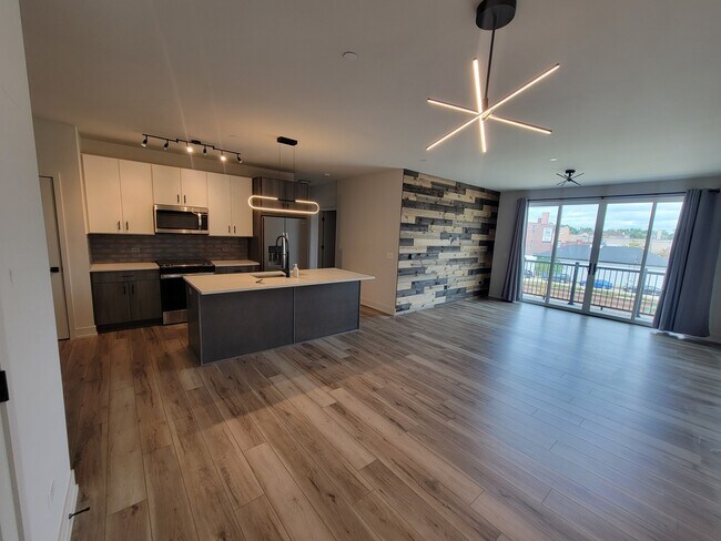 Foto del edificio - 302 W Liberty Dr