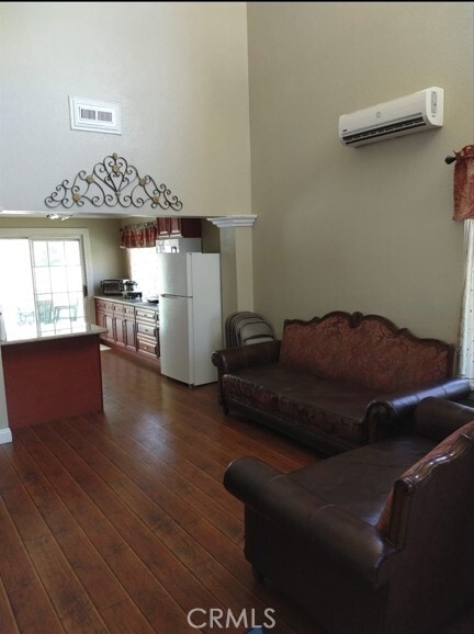 Building Photo - 14728 Fieldflower Cir