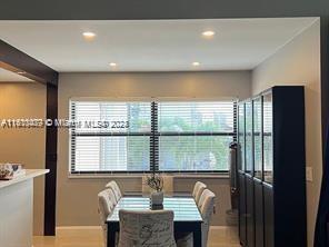 Foto principal - 10211 Fontainebleau Blvd