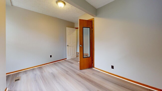Foto del edificio - 3518-20 W.54th