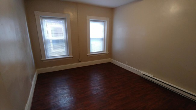 Foto del edificio - 197 N Main St