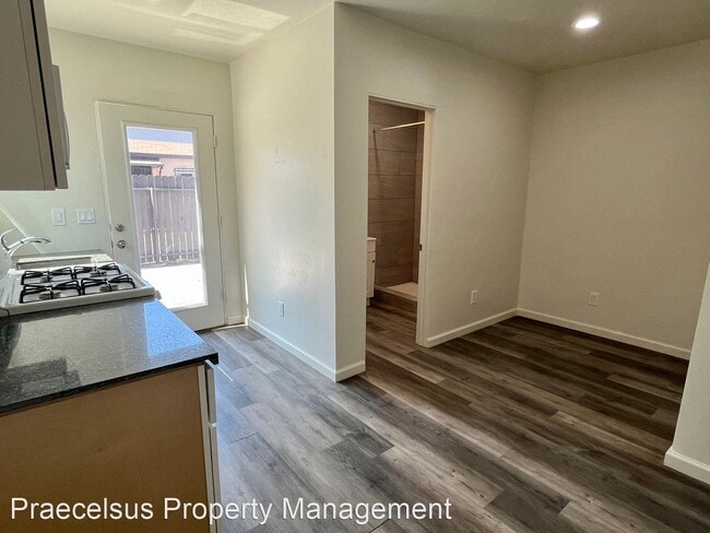 Building Photo - 1 br, 1 bath House - 185 Euclid Ave (back ...