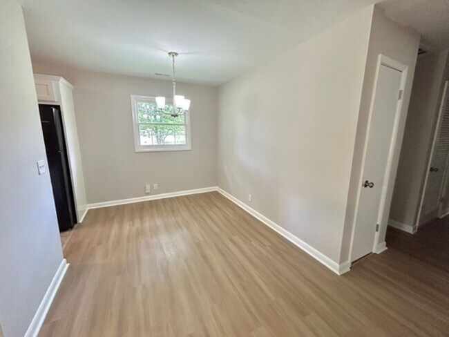 Building Photo - NEWLY RENOVATED - THREE BED/TWO BATH RANCH...