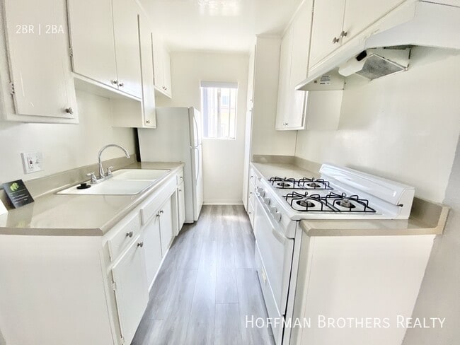Building Photo - 1825 Butler Ave
