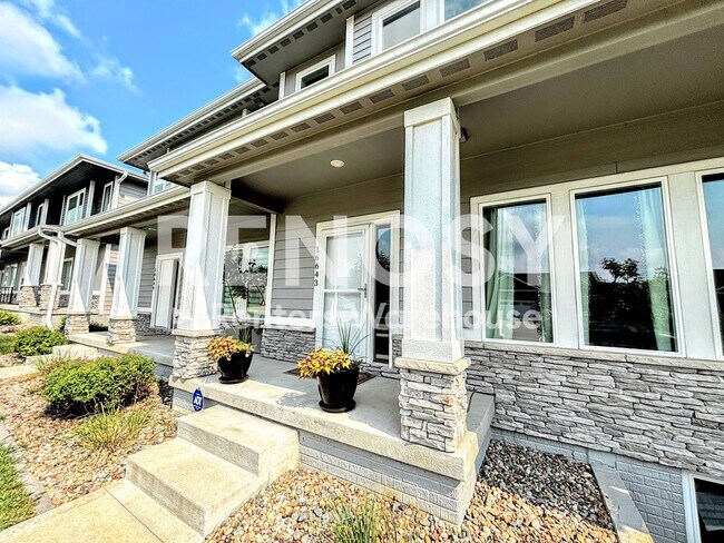 Foto del edificio - 16643 Wilden Dr