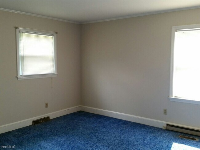 Building Photo - 3 br, 2 bath House - 2408 Lees Chapel Rd
