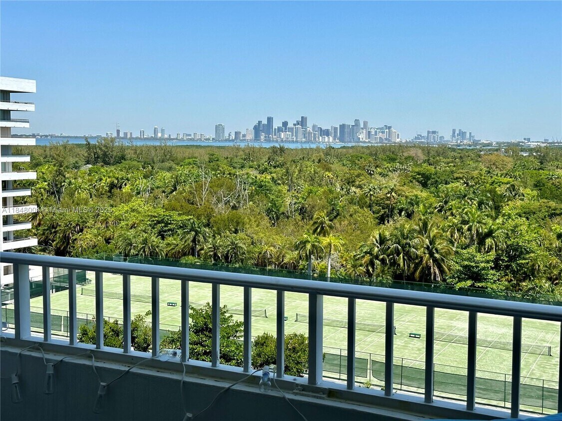 Foto principal - 199 Ocean Ln Dr