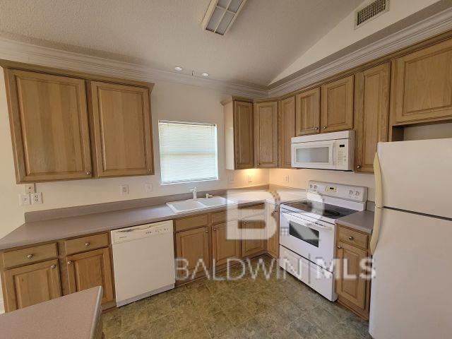 Foto del edificio - 645 E 22nd Ave