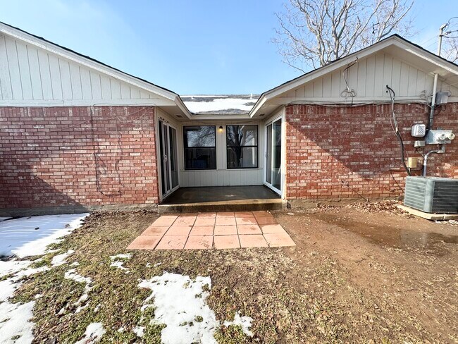 Foto del edificio - 339 NW 119th St