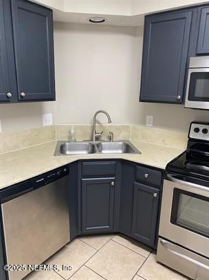 Building Photo - 1456 Rose Hill Dr W