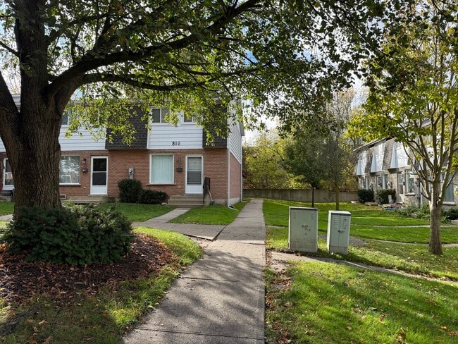 Building Photo - Oxford Place