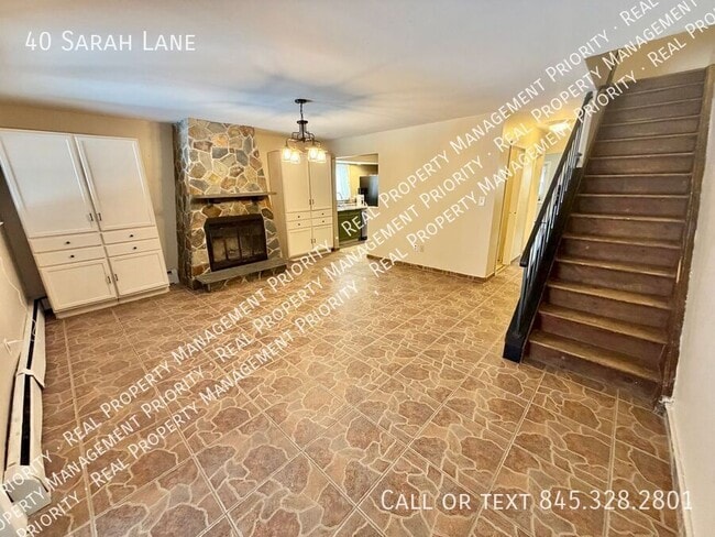 Foto del edificio - 40 Sarah Ln