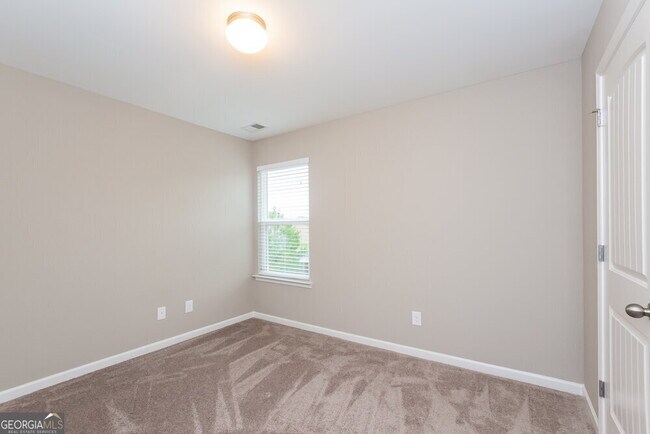 Building Photo - 103 Archer Ct
