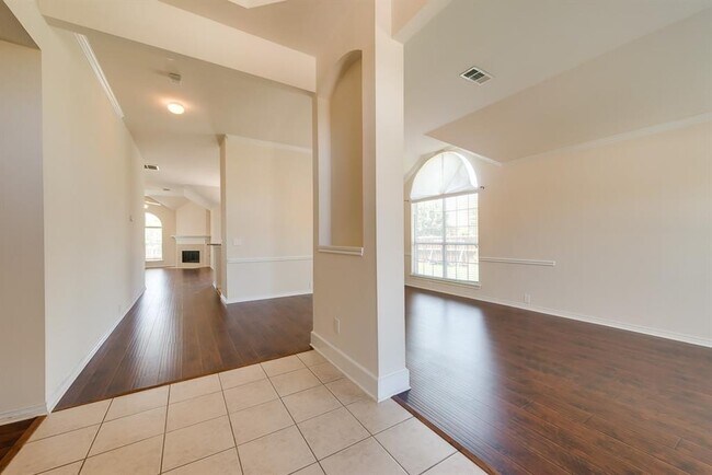 Foto del edificio - 11431 Wovenedge Ct